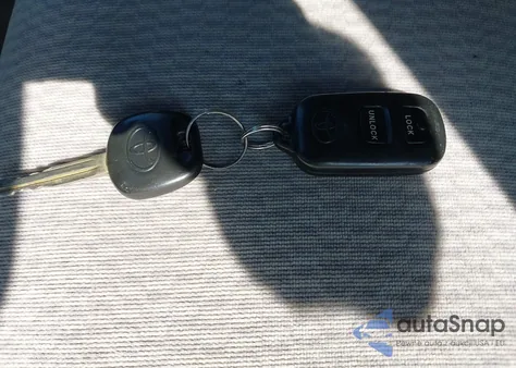 2006 Toyota Corolla Le из США, поврежденный, VIN 1NXBR32EX6Z587944